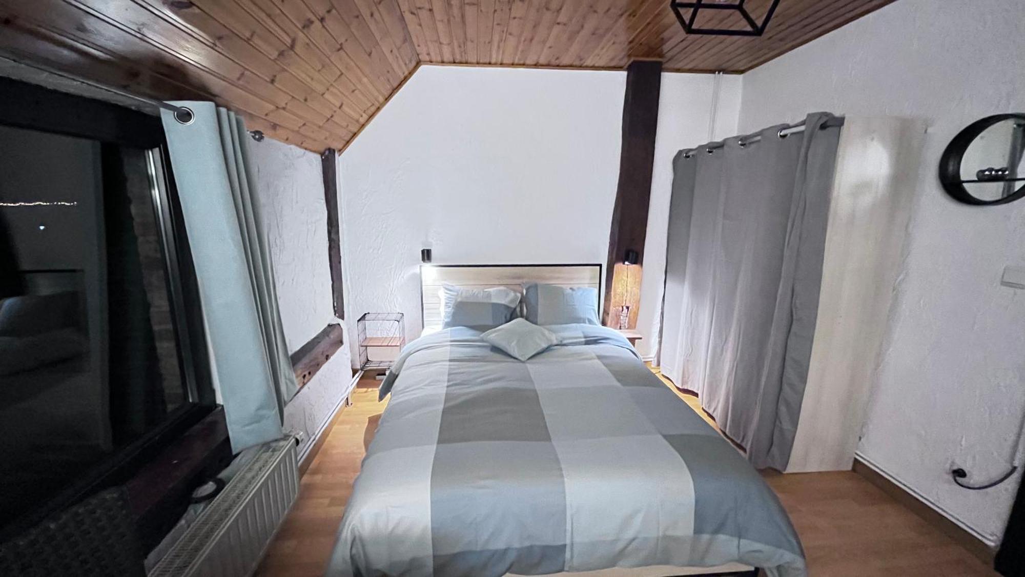ロシュフォール Chez Bene Bed & Breakfast エクステリア 写真