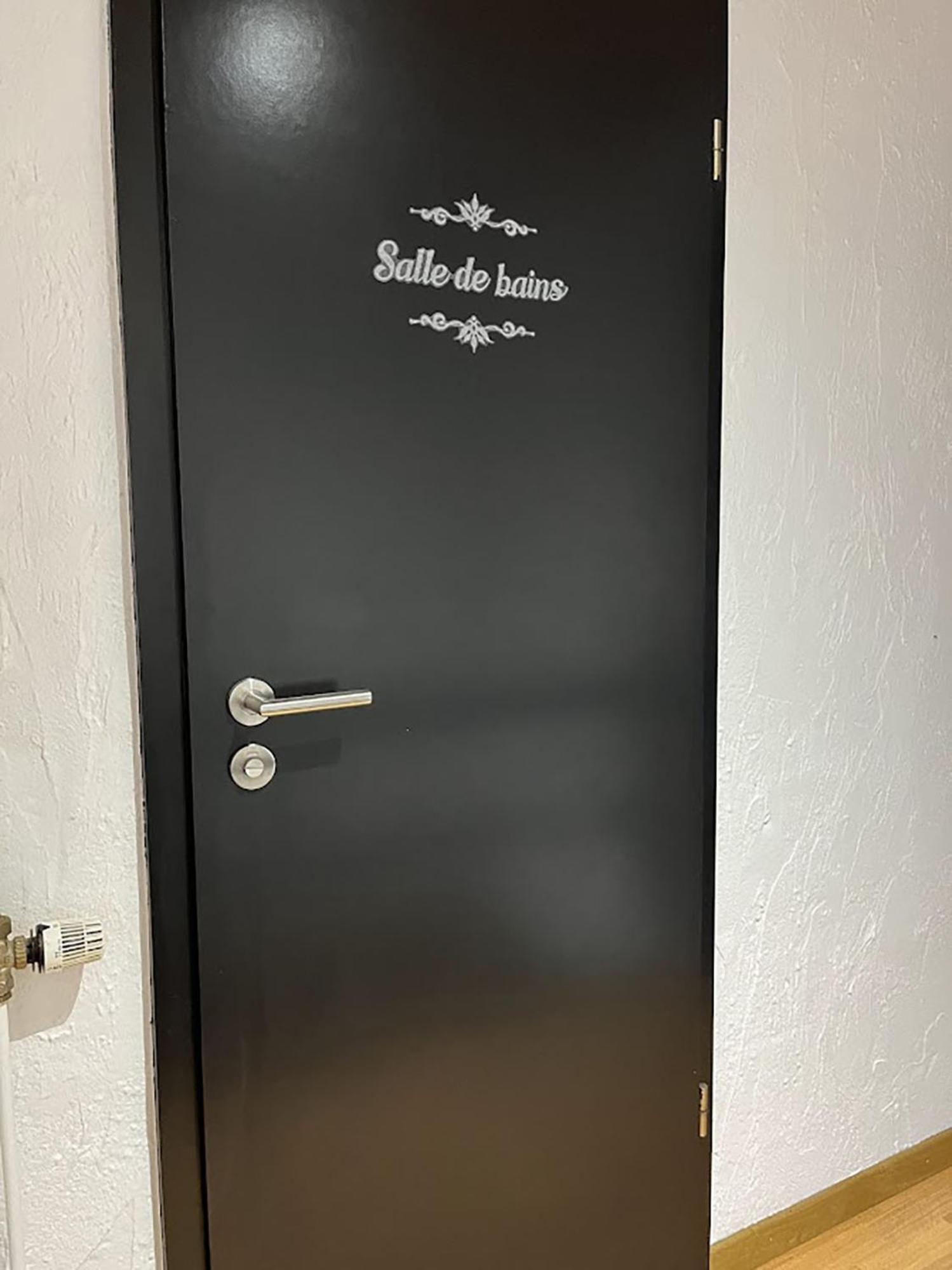 ロシュフォール Chez Bene Bed & Breakfast エクステリア 写真